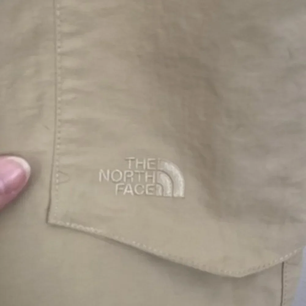 The North Face Convertible Cargo Hiking Belted Pants Tan Size 32 Inseam 31 - Picture 6 of 16